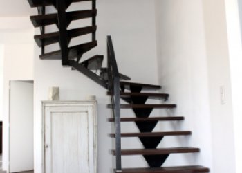 Demir Merdiven İmalatı - Montajı